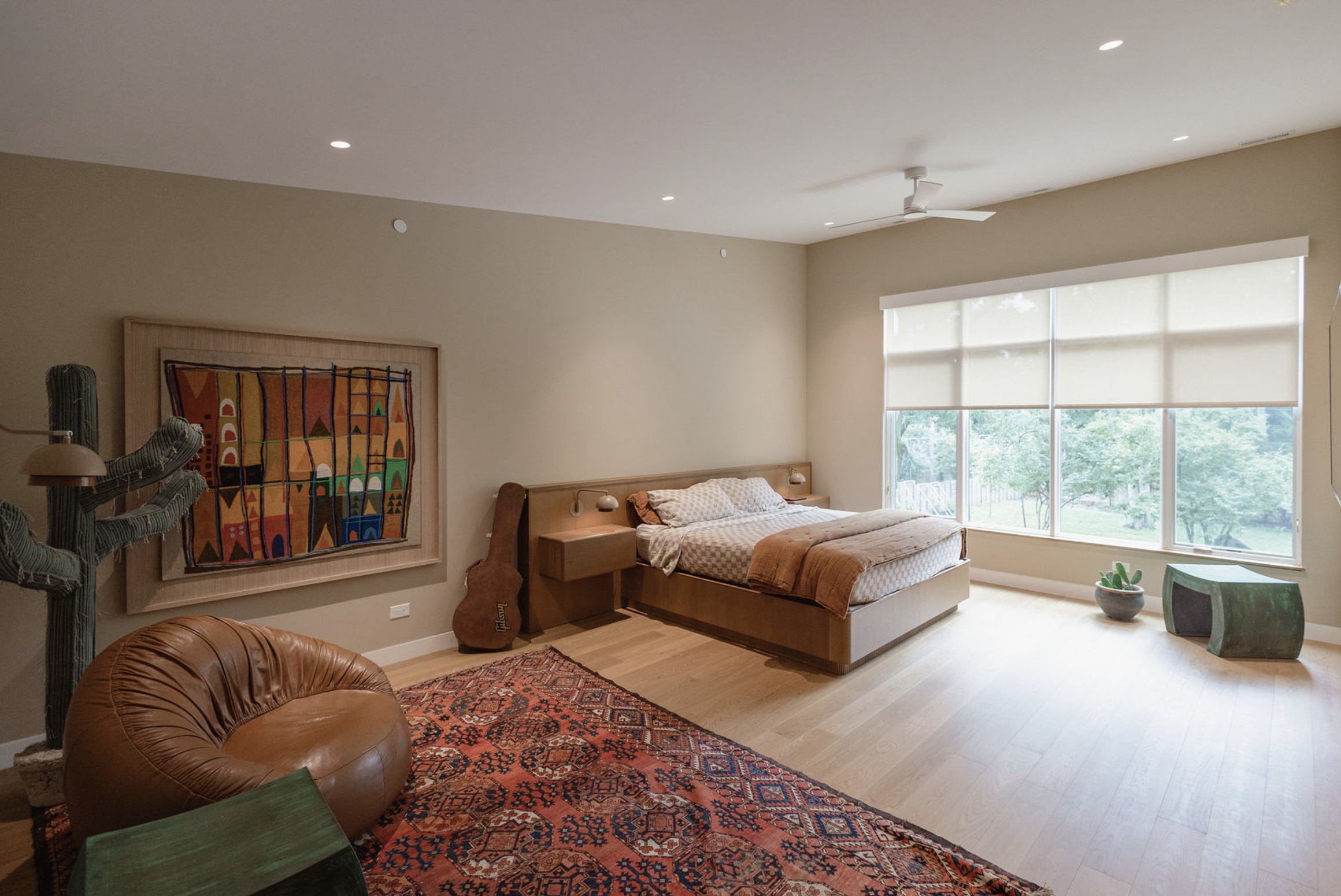 White oak picture frame in a bedroom